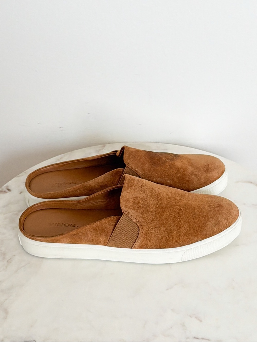 NEW Vince Blair Suede Slip On Mules Camel Size 8.5 - Picture 6 of 7